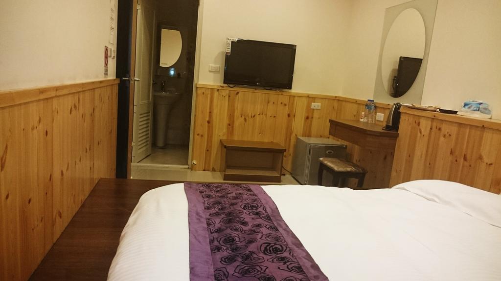 Sun Moon Lake Crystal B&B Nantou Exterior foto