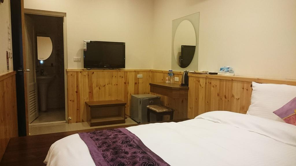 Sun Moon Lake Crystal B&B Nantou Exterior foto