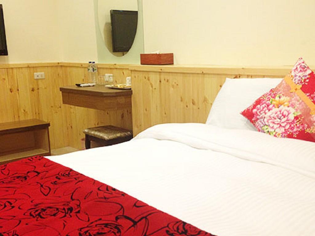 Sun Moon Lake Crystal B&B Nantou Exterior foto