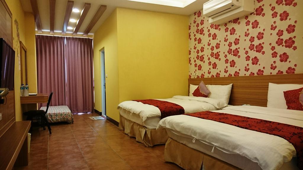 Sun Moon Lake Crystal B&B Nantou Exterior foto